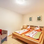 Appartement Grundhof 2 *
